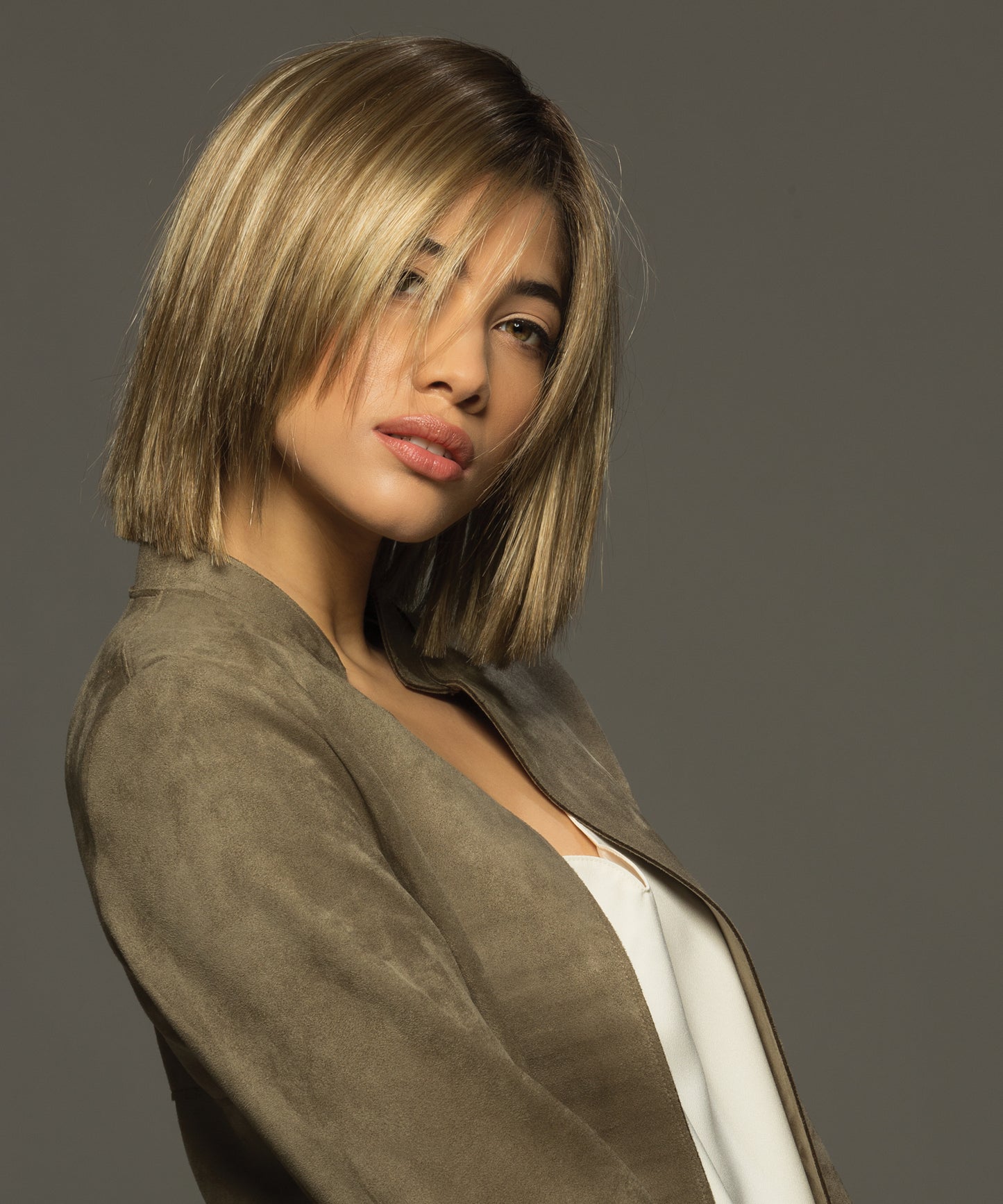 Ellis by Estetica