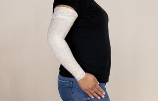 Daisy Fair Armsleeve w/ Diva Diamond Band