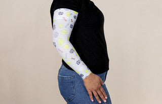 Dog Days Armsleeve w/ Diva Diamond Band