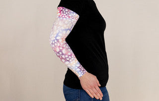 Dottie Armsleeve w/ Diva Diamond Band