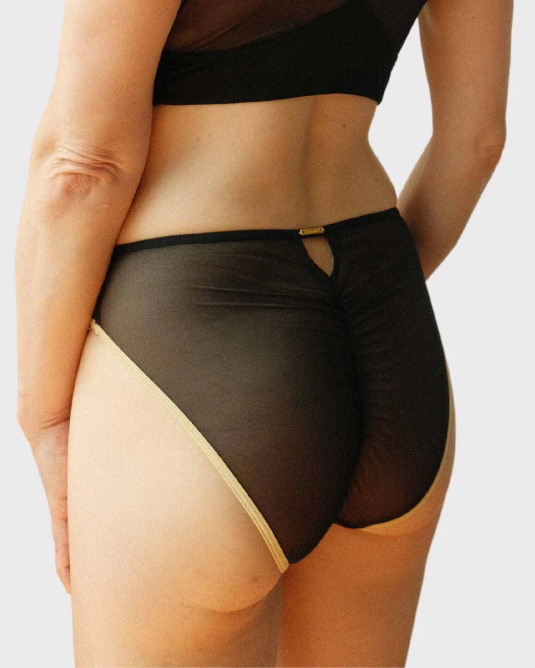 AnaOno Mesh Brief