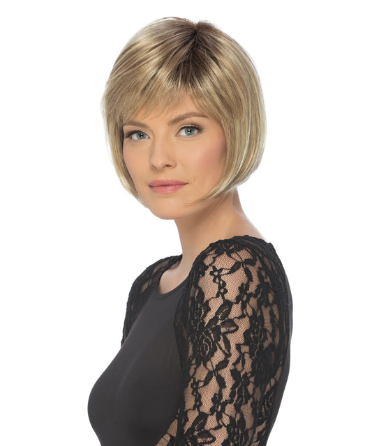 Sandra by Estetica